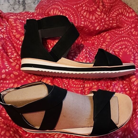 Life Stride sandles size 11 perfect condition - Picture 4 of 7